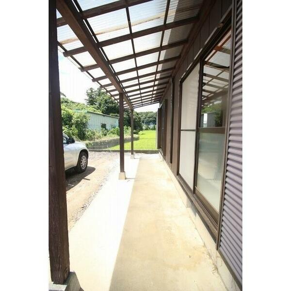 detached 茨城県稲敷市中山

地図を見る