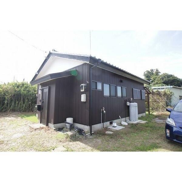 detached 茨城県稲敷市中山

地図を見る