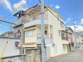 大阪府東大阪市御幸町