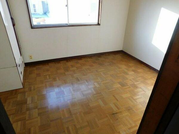 apartment 福島県会津若松市天寧寺町
地図を見る