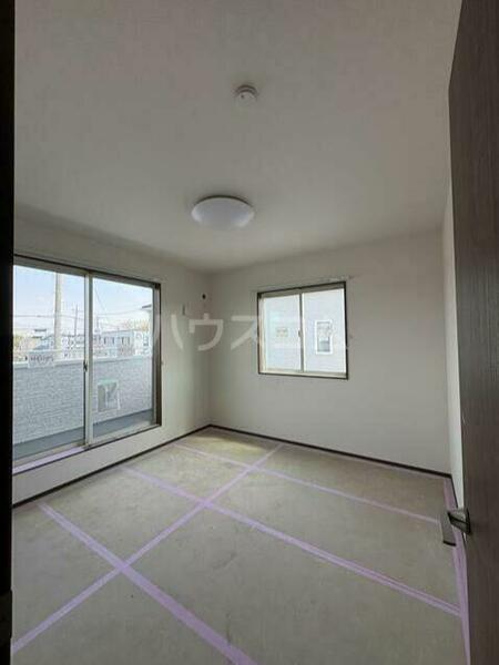 detached 埼玉県桶川市坂田東２丁目

地図を見る