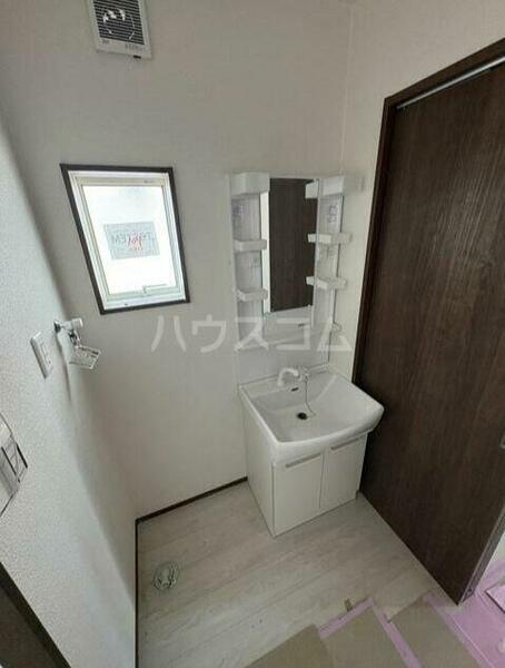 detached 埼玉県桶川市坂田東２丁目

地図を見る