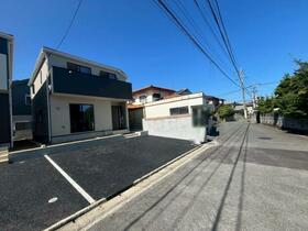 福岡県福岡市早良区野芥８丁目