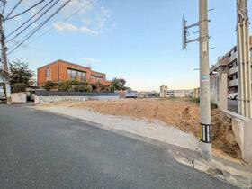 福岡県福岡市南区長丘２丁目