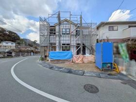 福岡県福岡市早良区内野２丁目