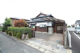 山口県防府市東仁井令町