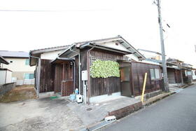 山口県防府市華城中央１丁目