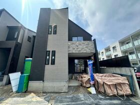 福岡県福岡市西区石丸２丁目