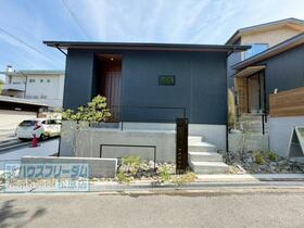 大阪府富田林市寺池台３丁目