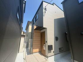 福岡県福岡市早良区原８丁目