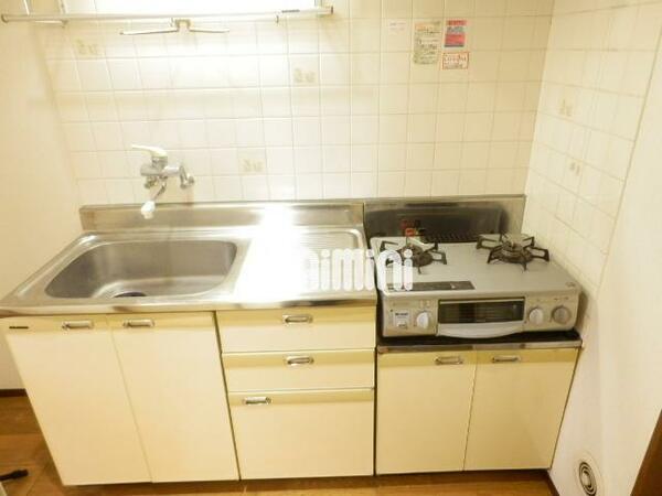 画像4:ガスコンロ対応キッチンです。