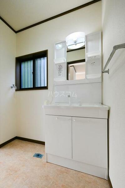 detached 埼玉県川口市長蔵２丁目

地図を見る