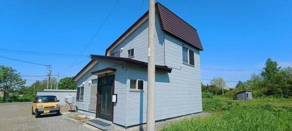 detached 北海道美唄市東明三条１丁目
地図を見る