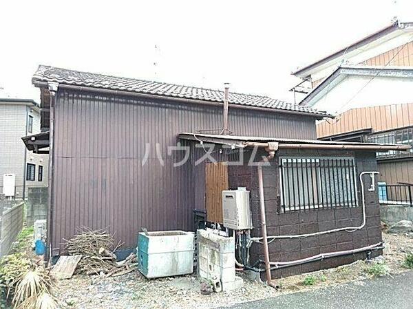 detached 埼玉県北本市宮内６丁目

地図を見る