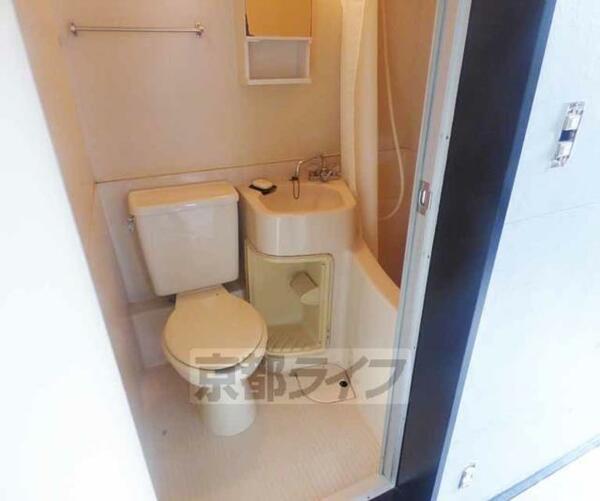 画像16:バス・洗面所・トイレです。