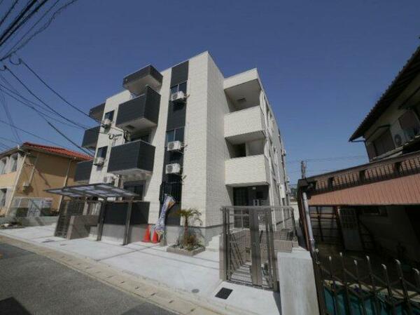 Ｌａ　ｃａｓａ　ｆｅｌｉｃｅ和白 201｜福岡県福岡市東区和白４丁目(賃貸アパート1LDK・2階・35.10㎡)の写真 その1