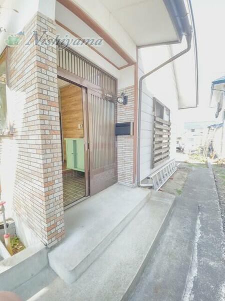 detached 山形県米沢市太田町５丁目

地図を見る