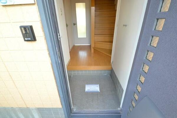 detached 東京都昭島市上川原町３丁目

地図を見る