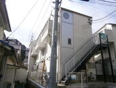 横浜市港北区岸根町 2階建 築17年のイメージ