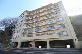 エーデル坂町　角住戸