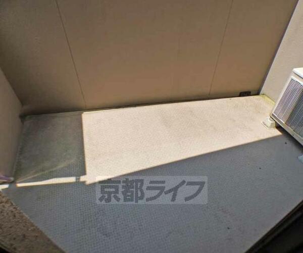 画像10:１階は専用のテラスバルコ...