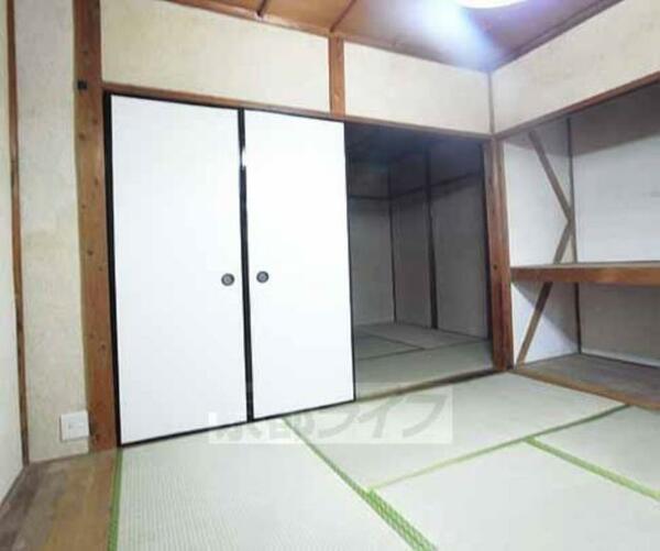 画像3:和室の部屋が二部屋あります。