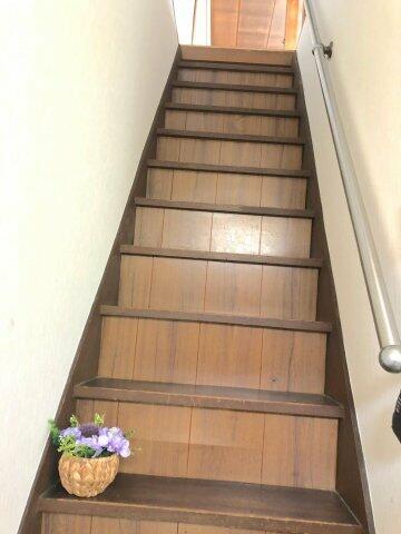 落ち着きのある階段