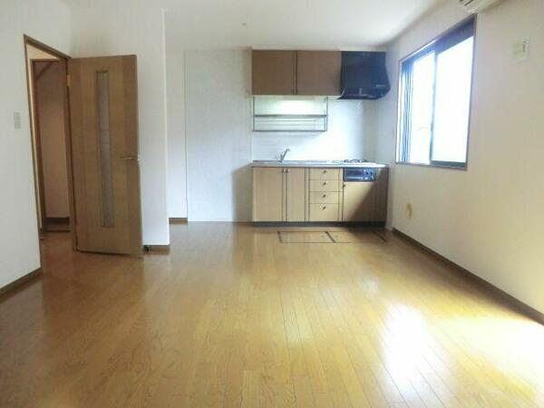 detached 東京都国分寺市並木町３丁目

地図を見る