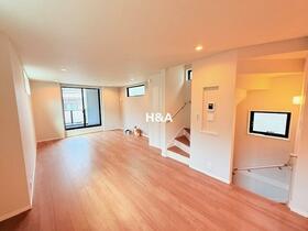 東京都大田区東蒲田２丁目