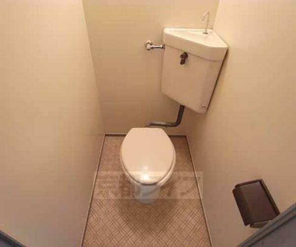 画像6:ゆっくりできるトイレです。