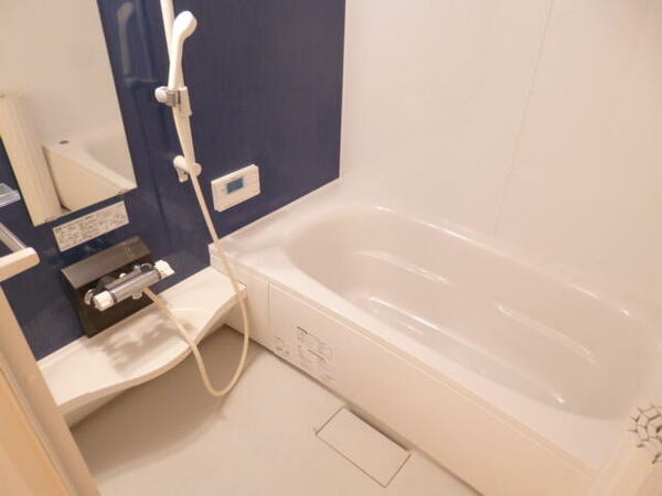 画像4:ゆったりくつろげる浴室♪