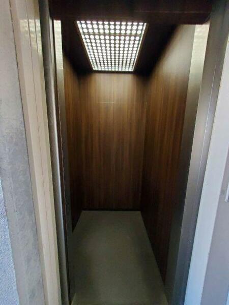 画像16:ホテル調のおしゃれなエレベーター♪
