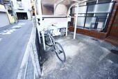 茨木市東奈良１丁目 2階建 築33年のイメージ