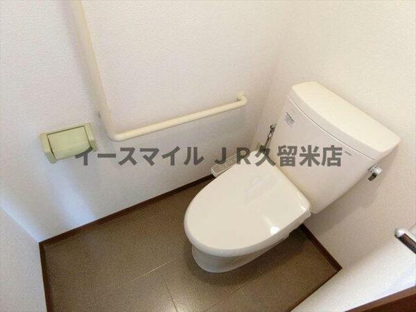 清潔感のあるトイレです