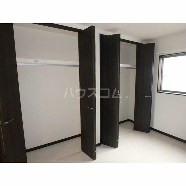 detached 埼玉県鶴ヶ島市脚折町１丁目

地図を見る