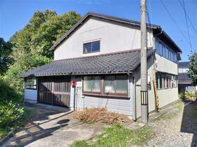 石川県金沢市長坂1丁目