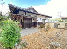 佐賀県伊万里市大坪町甲