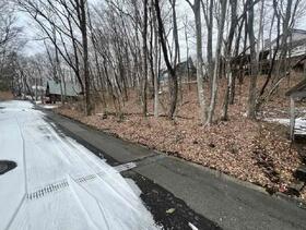 宮城県刈田郡蔵王町遠刈田温泉字鬼石原