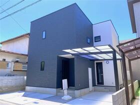 愛媛県松山市鴨川２丁目