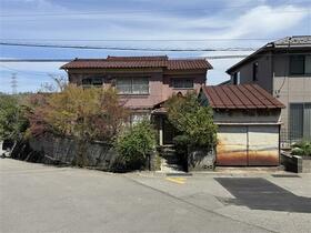 石川県金沢市東長江町伊