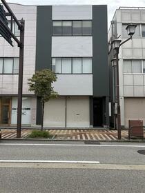 富山県黒部市三日市
