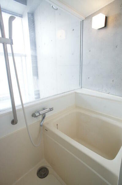 画像14:バストイレ別なので、ゆったりお風呂にもつかれますね♪