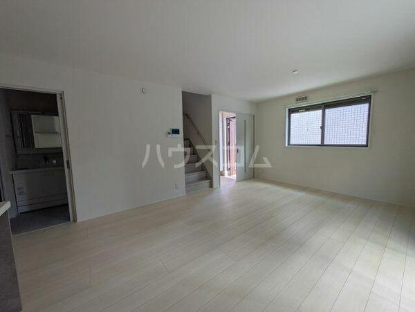 detached 埼玉県桶川市上日出谷南２丁目

地図を見る