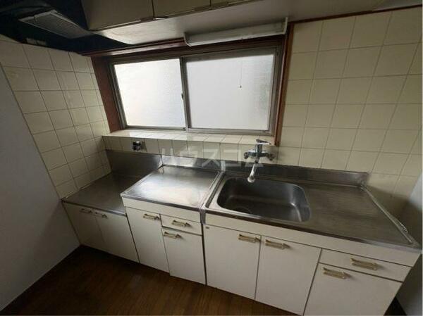 detached 埼玉県鴻巣市小松１丁目

地図を見る