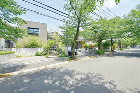 東京都世田谷区用賀１丁目