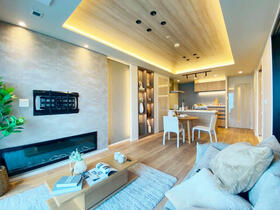 クロスエアタワー