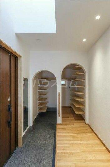 detached 東京都目黒区八雲３丁目

地図を見る