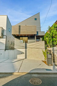 神奈川県川崎市高津区下作延７丁目