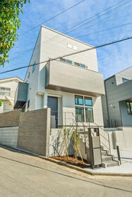 神奈川県川崎市高津区下作延７丁目