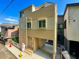 神奈川県横浜市磯子区岡村３丁目